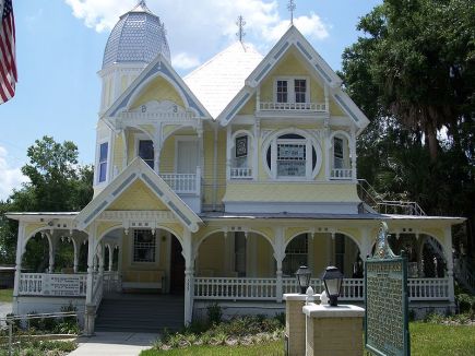 800px-Mount_Dora_Donnelly_House01.jpg