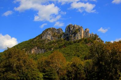 Seneca_Rocks_by_Asilverstein_Oct_2013_High_Dynamic_Range_Merge_from_7_Exposures.jpg